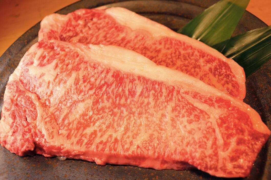 厳選松阪牛サーロインステーキ 600g(200g x 3枚)